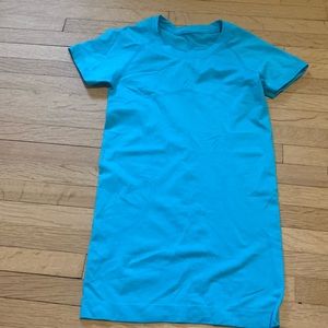 rare Electric turquoise, size zero lululemon swiftly